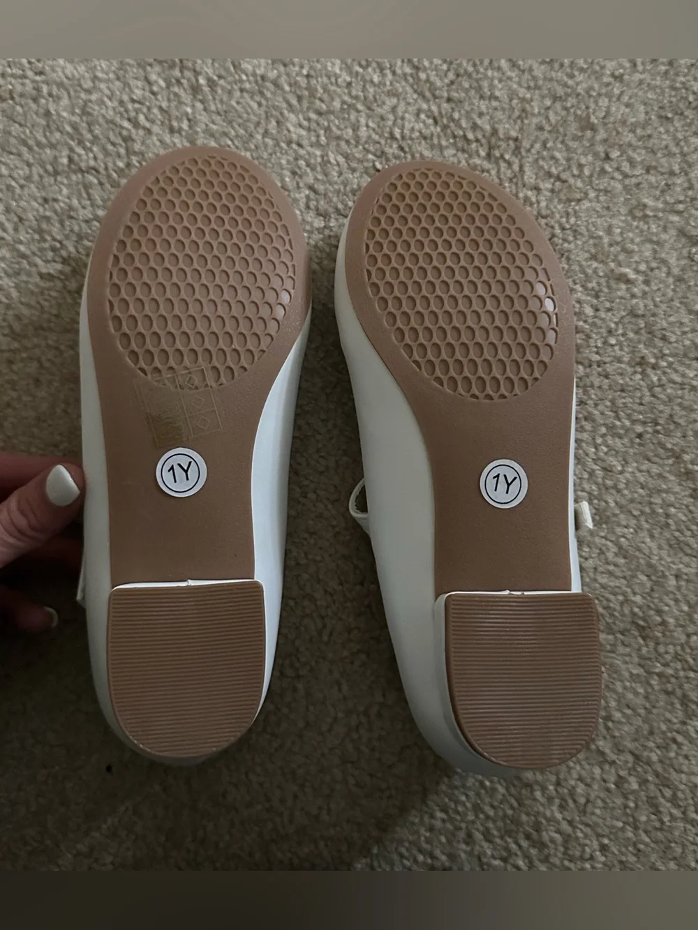 Tip Top Kids White Mary Jane Dress Shoes with Pearl Accent